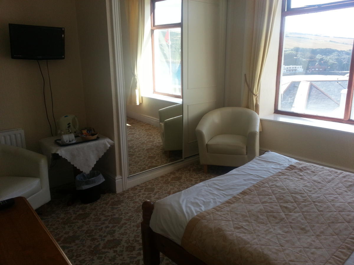 Falcons Nest Hotel Port Erin Стая снимка