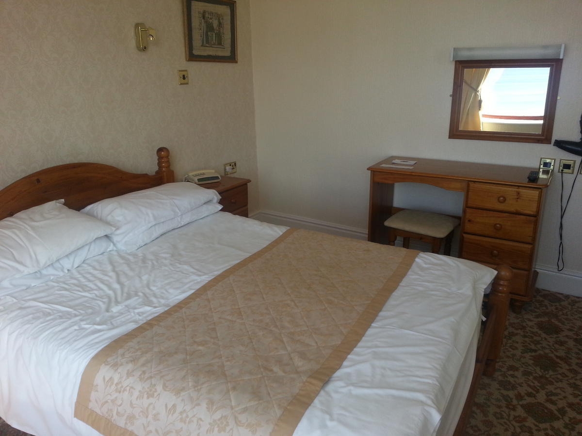 Falcons Nest Hotel Port Erin Стая снимка