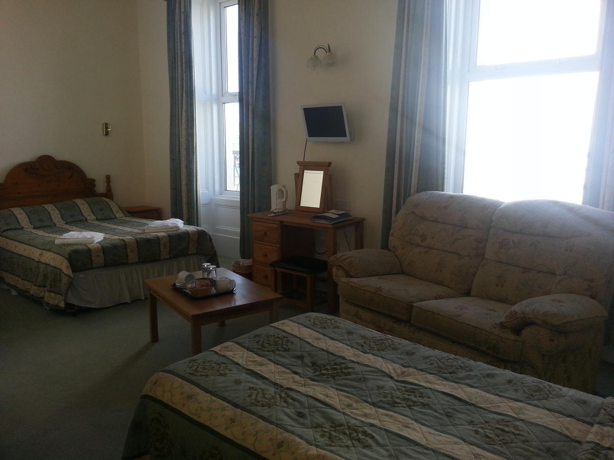 Falcons Nest Hotel Port Erin Стая снимка